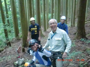 登り終えて大満足のみなさんです。